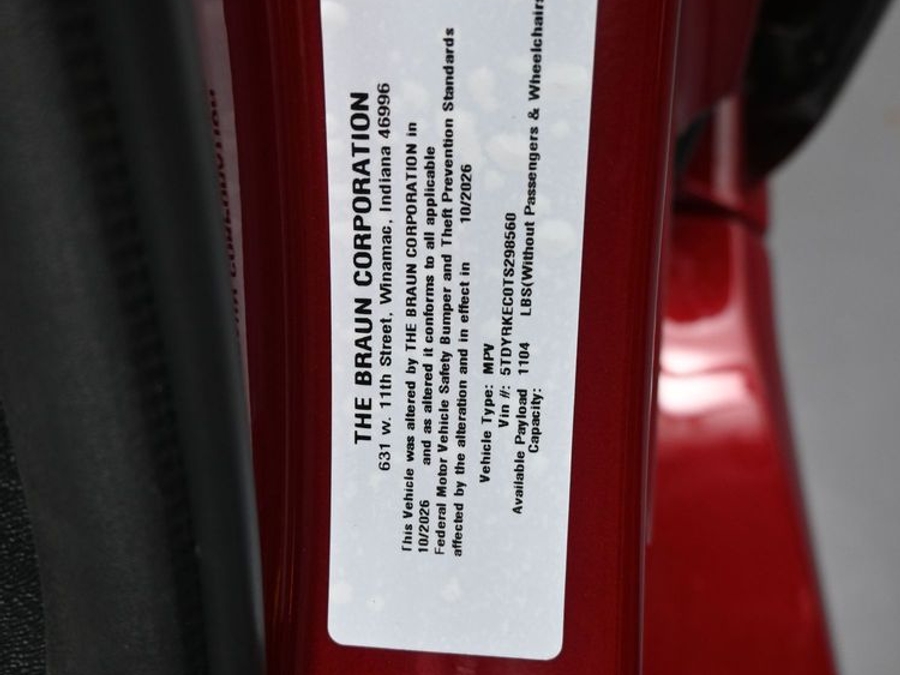 New 2026 Toyota Sienna XLE Add