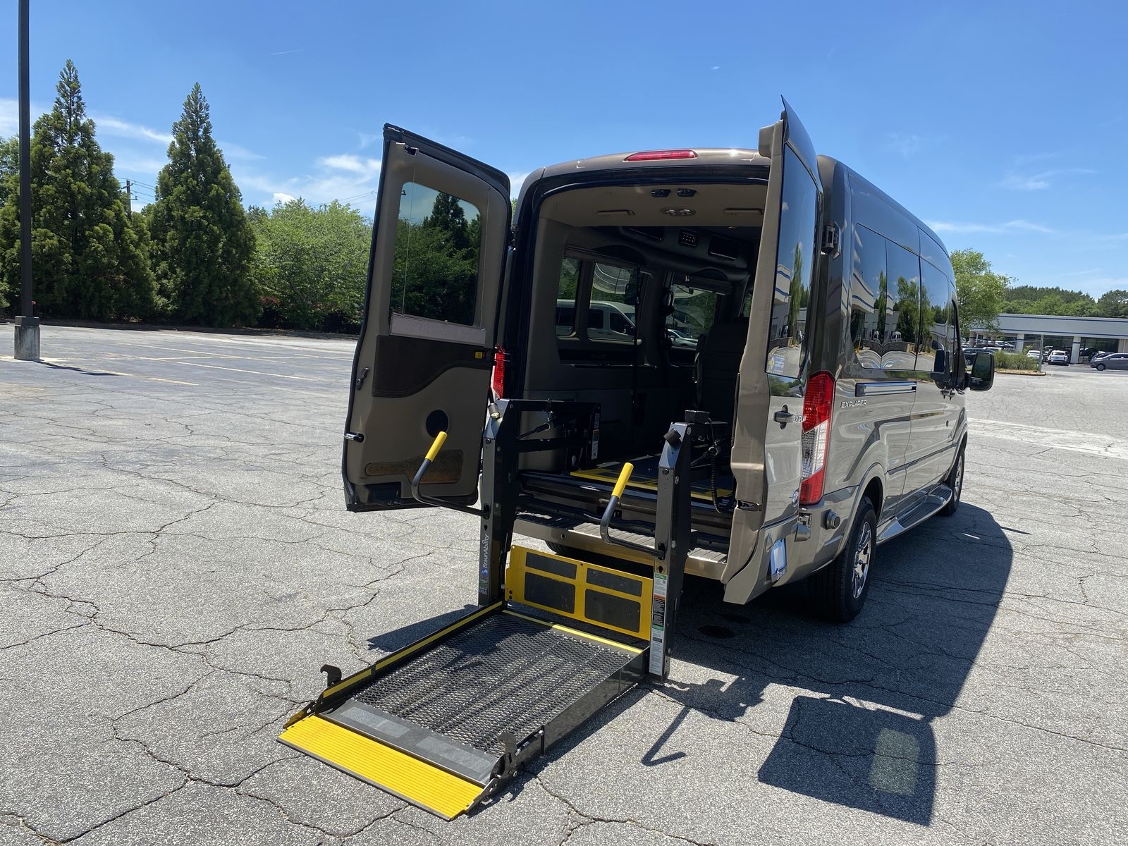 2017 Ford Transit Van Base's photo