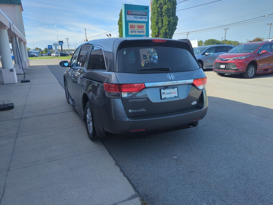 PRE OWNED 2016 Honda Odyssey EX-L