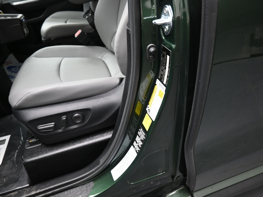 New 2026 Toyota Sienna XLE Base