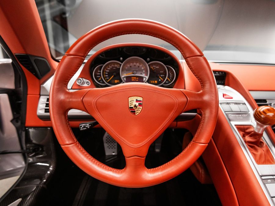 2005 Porsche Carrera GT