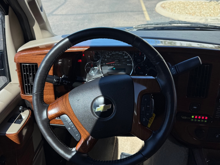 PRE OWNED 2019 Chevrolet Express 2500 3dr Cargo Van