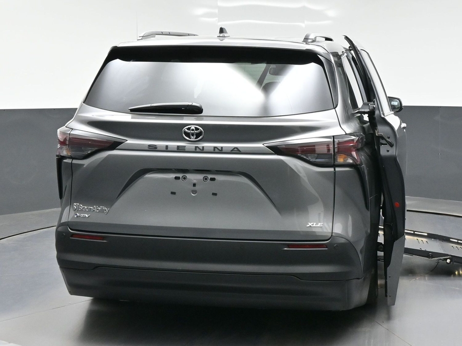 New 2026 Toyota Sienna XLE Add