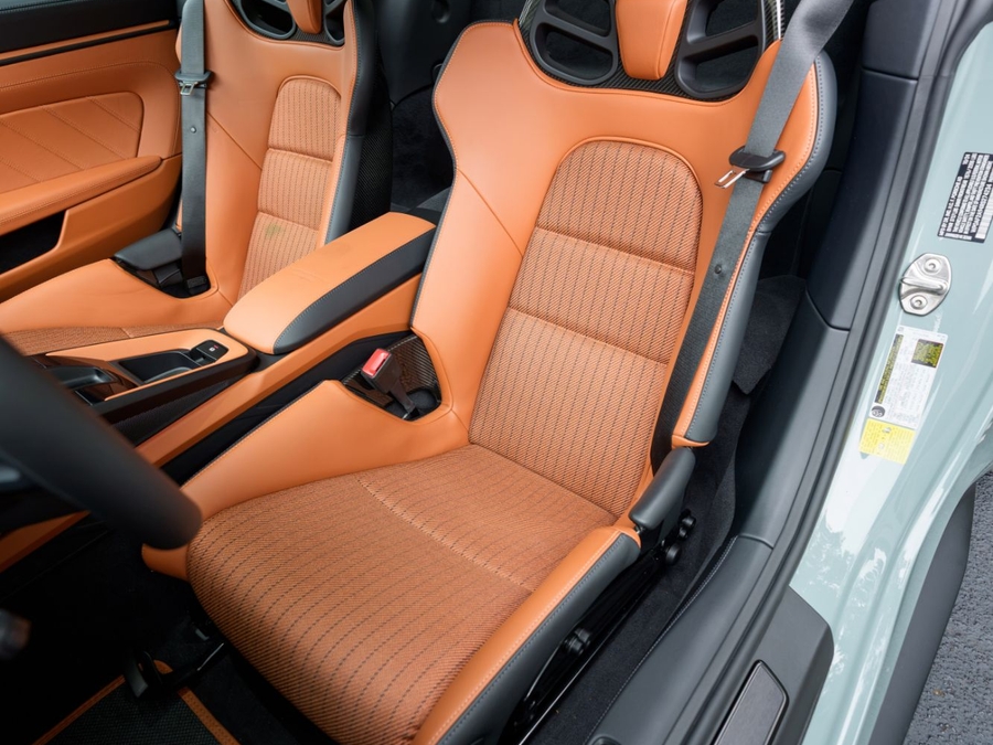 2024 Porsche 911 ST