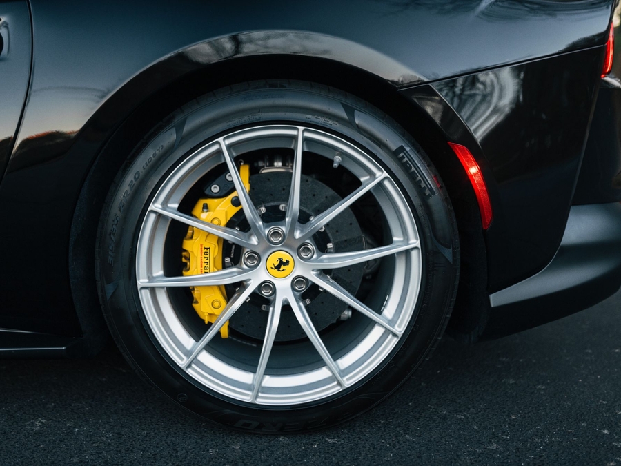 2021 Ferrari 812 GTS GTS