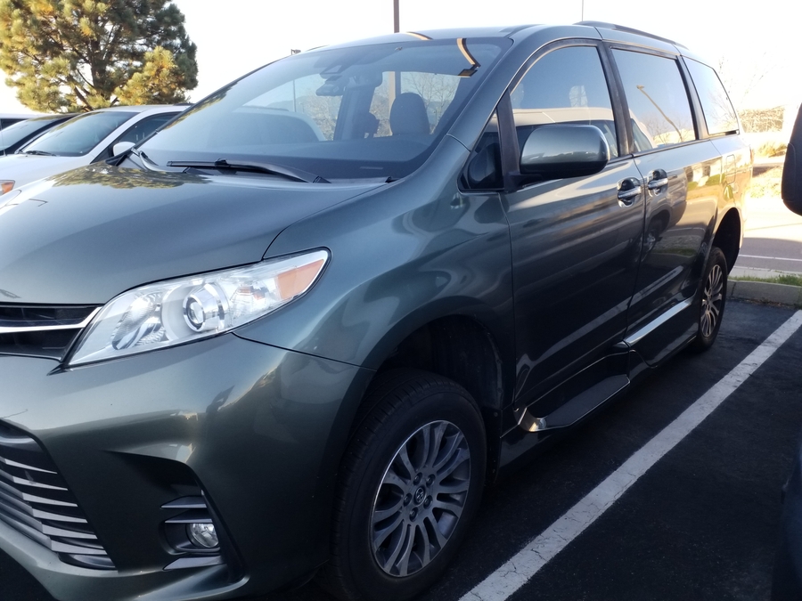 PRE OWNED 2019 Toyota Sienna XLE