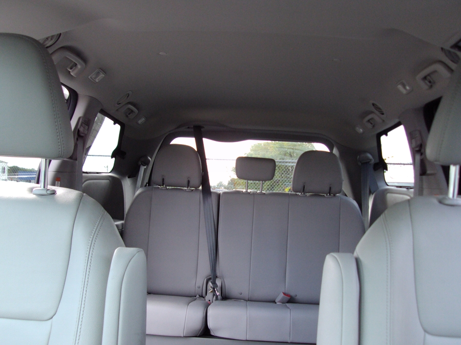 PRE OWNED 2020 Toyota Sienna XLE
