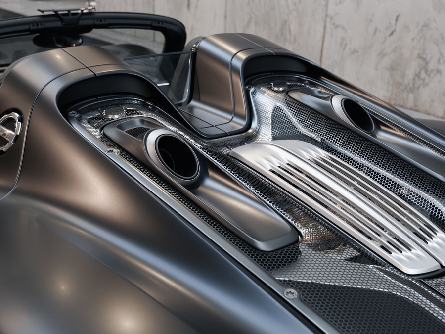 2015 Porsche 918 Spyder