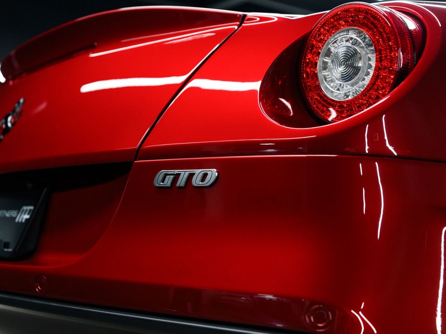 2011 Ferrari 599 GTO