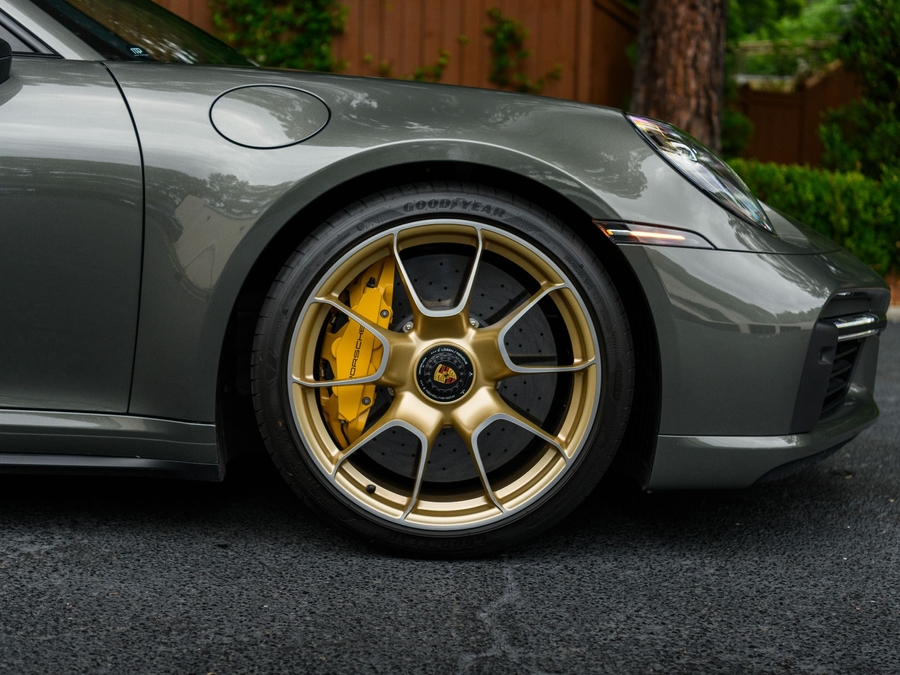 2021 Porsche 911 Turbo S