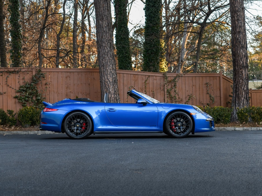 2016 Porsche 911 GTS Cabriolet